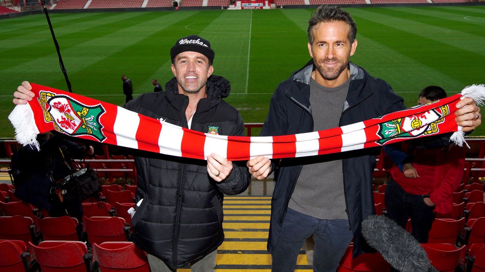 skynews-ryan-reynolds-wrexham-football-club_5632194
